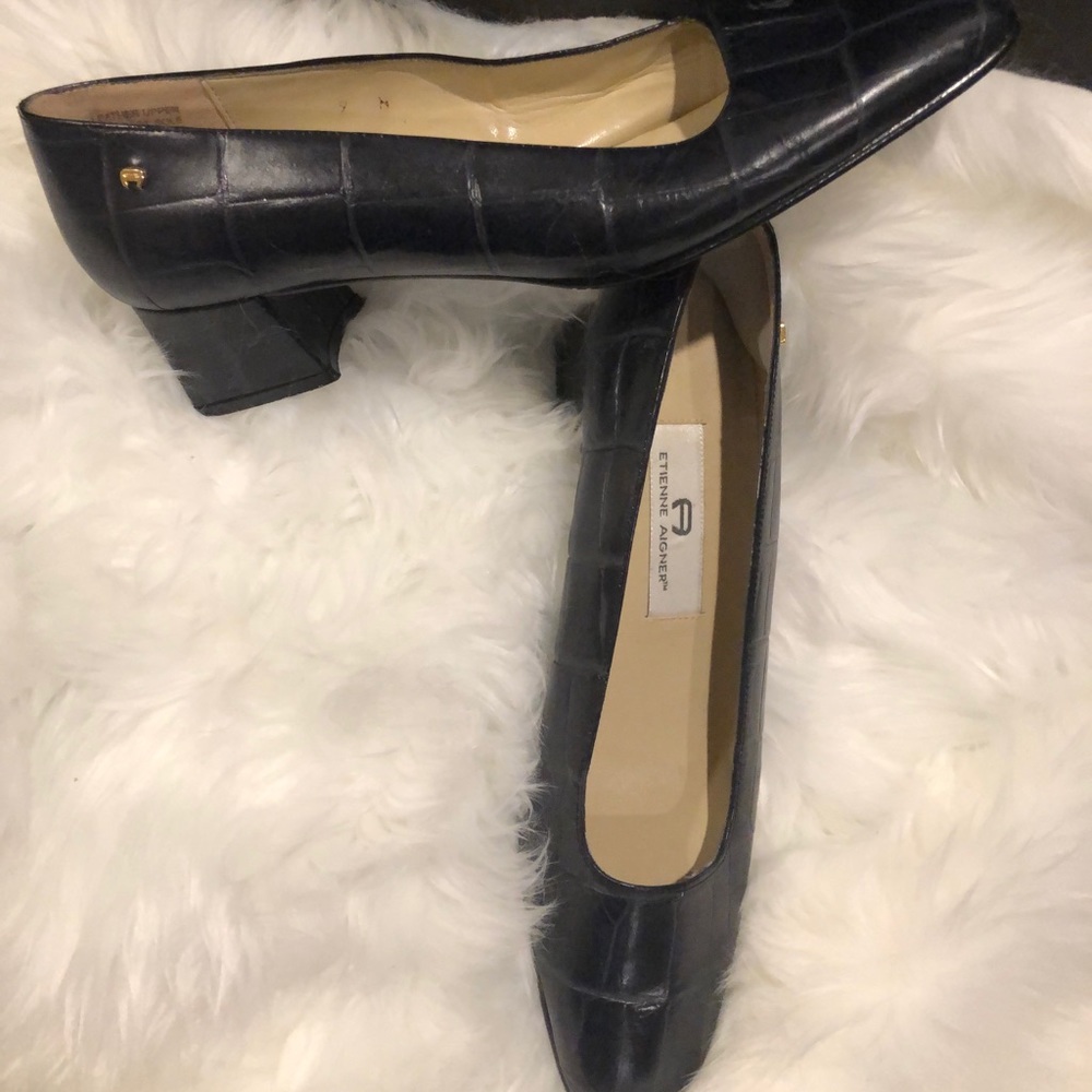 Etienne Aigner “Astoria” Black Leather Pump Sz 9N